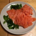 Sashimi med havsalat