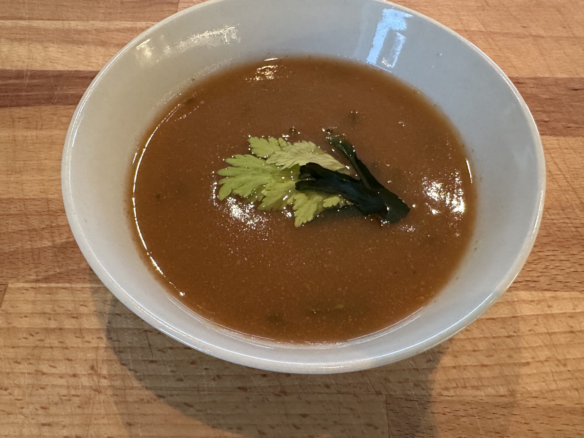 Selleri- og gulrotsuppe med blæretang